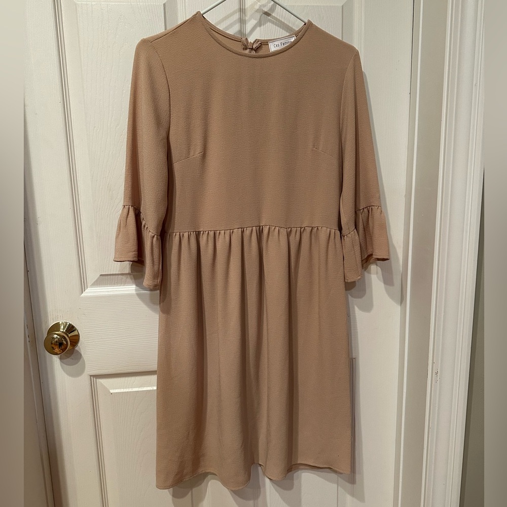 Women’s Ces Femme Boutique Beige Ruffle Sleeve Dress